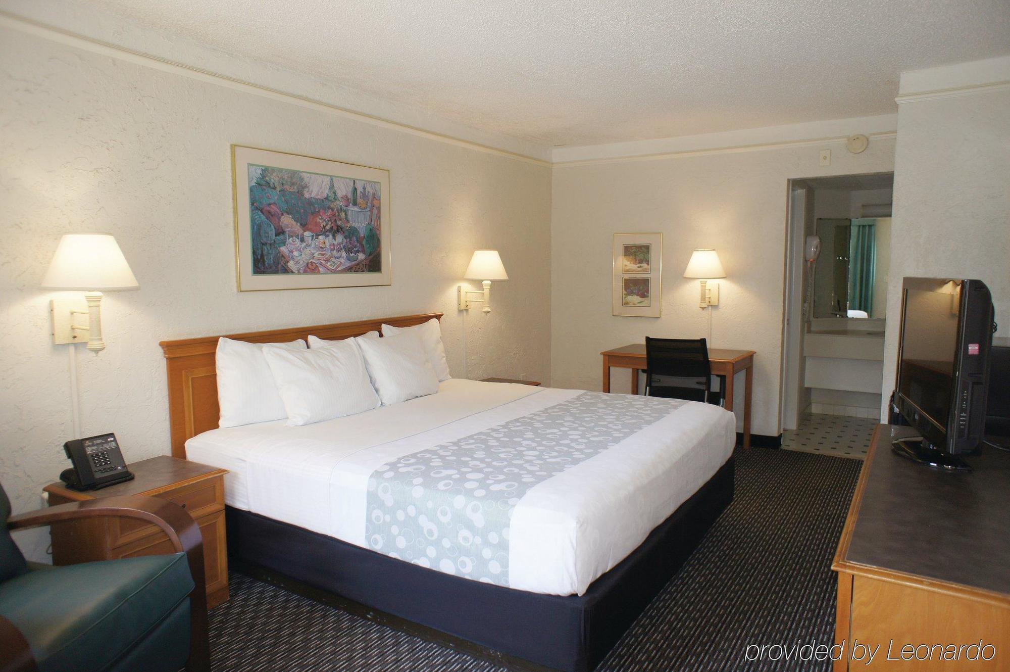Red Roof Inn Tampa Bay - Сент-Пітерсбург Екстер'єр фото